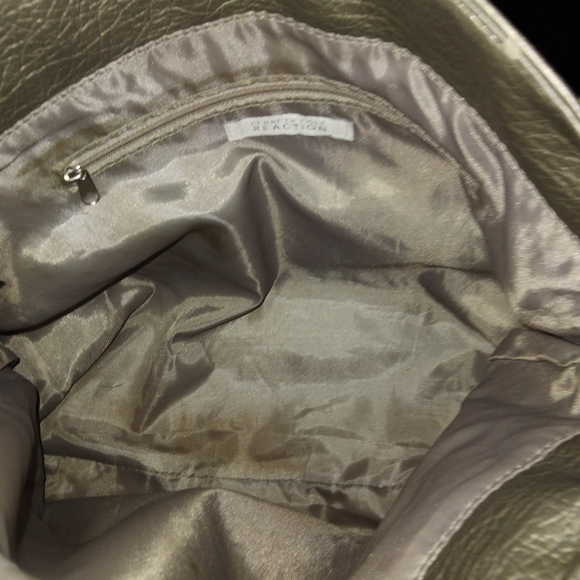 Kenneth Cole Metallic Gold Large Purse - Picture 4 of 4